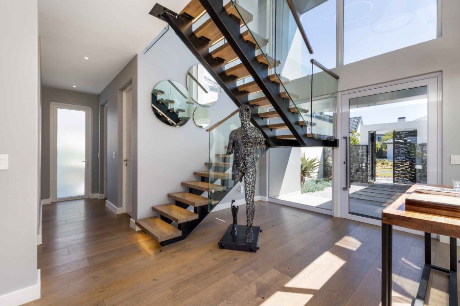 5 Bedroom Property for Sale in Val De Vie Estate Western Cape